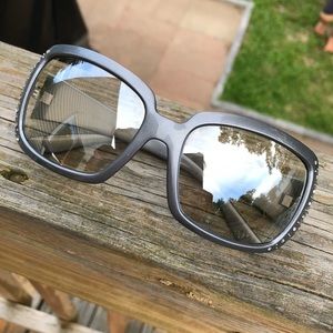 Steve Madden sunglasses